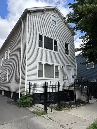 1BR House for Rent in Chicago, IL