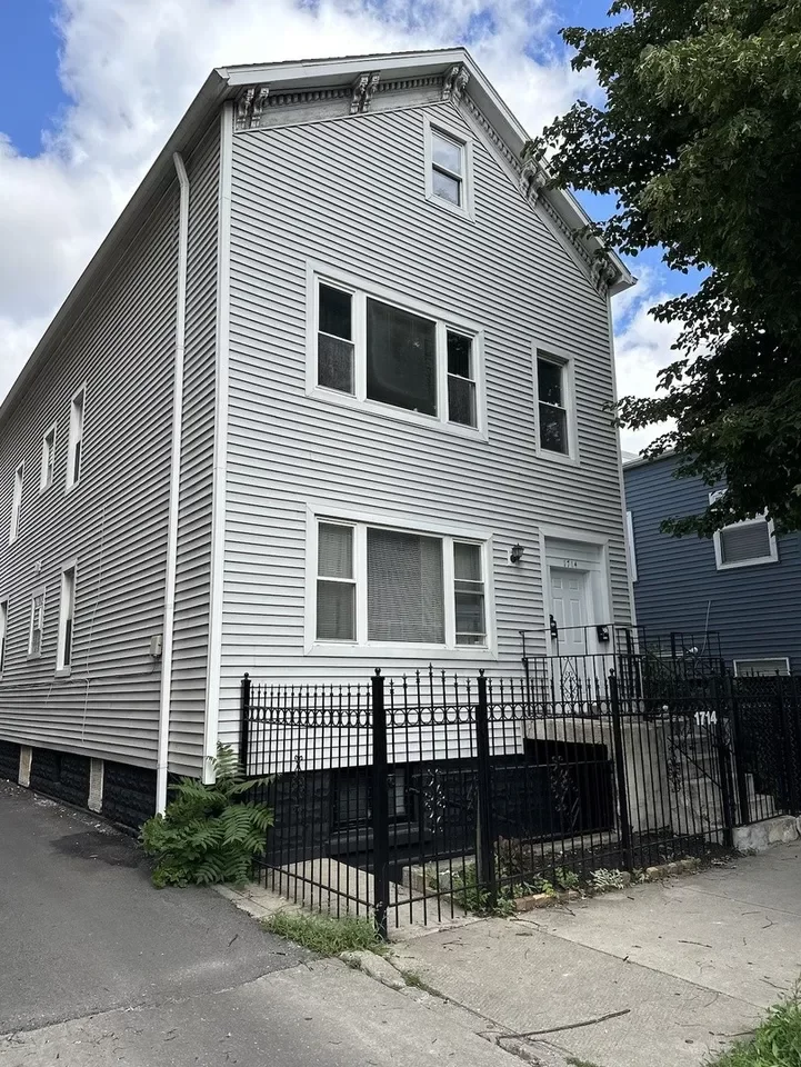 1BR House for Rent in Chicago, IL