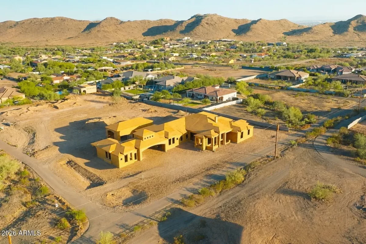 5BR House for Sale in Laveen, AZ