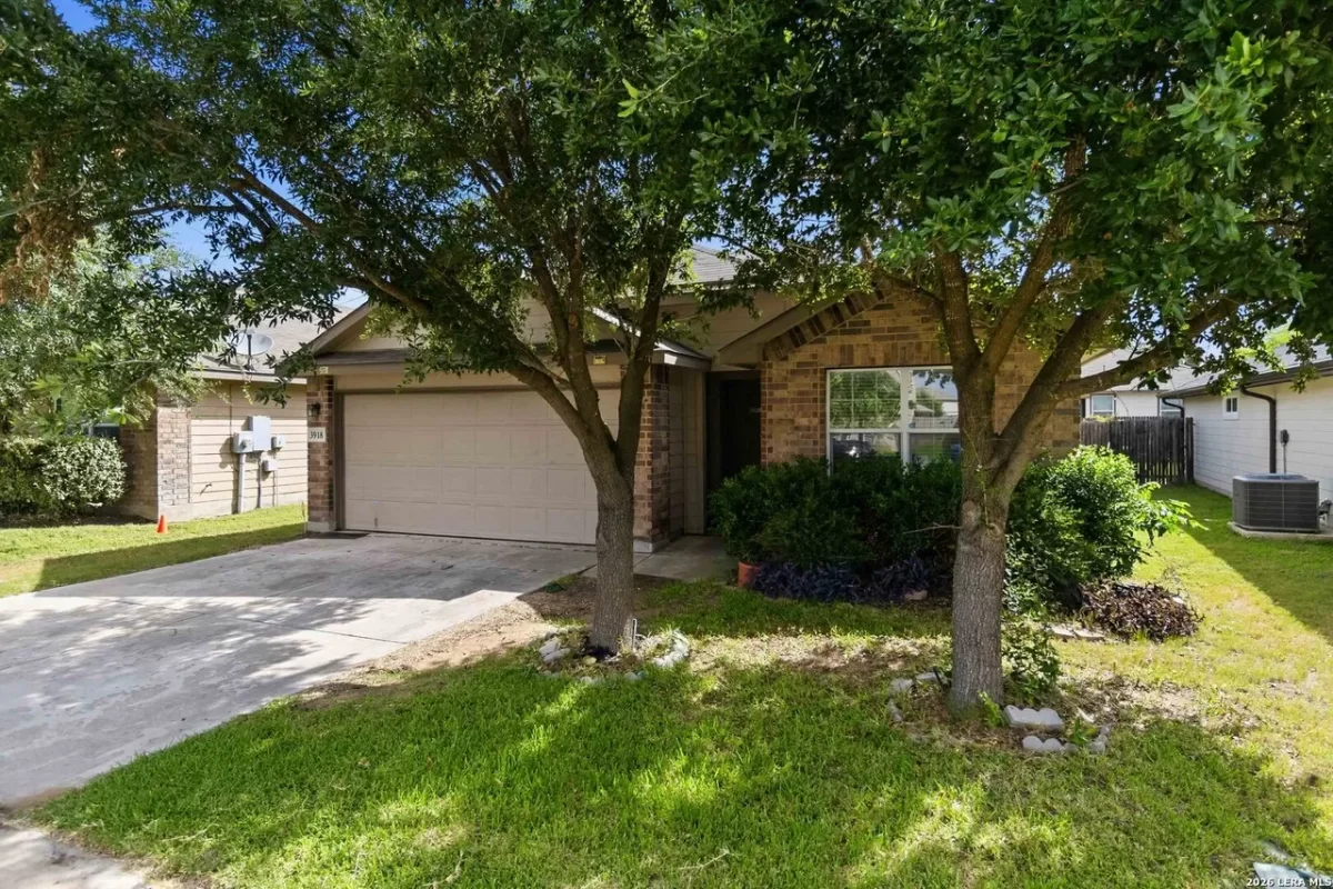 3BR House for Sale in San Antonio, TX