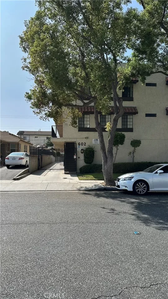 2BR House for Rent in Glendale, CA