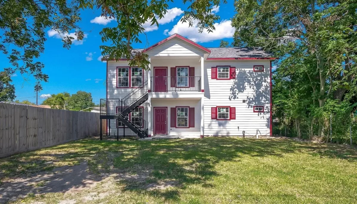2BR Multi-Family for Sale in Houston, TX