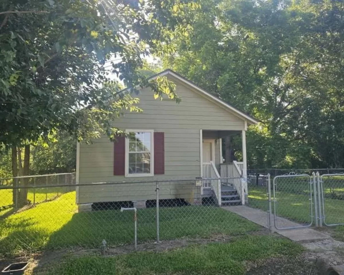 2BR House for Rent in Houston, TX