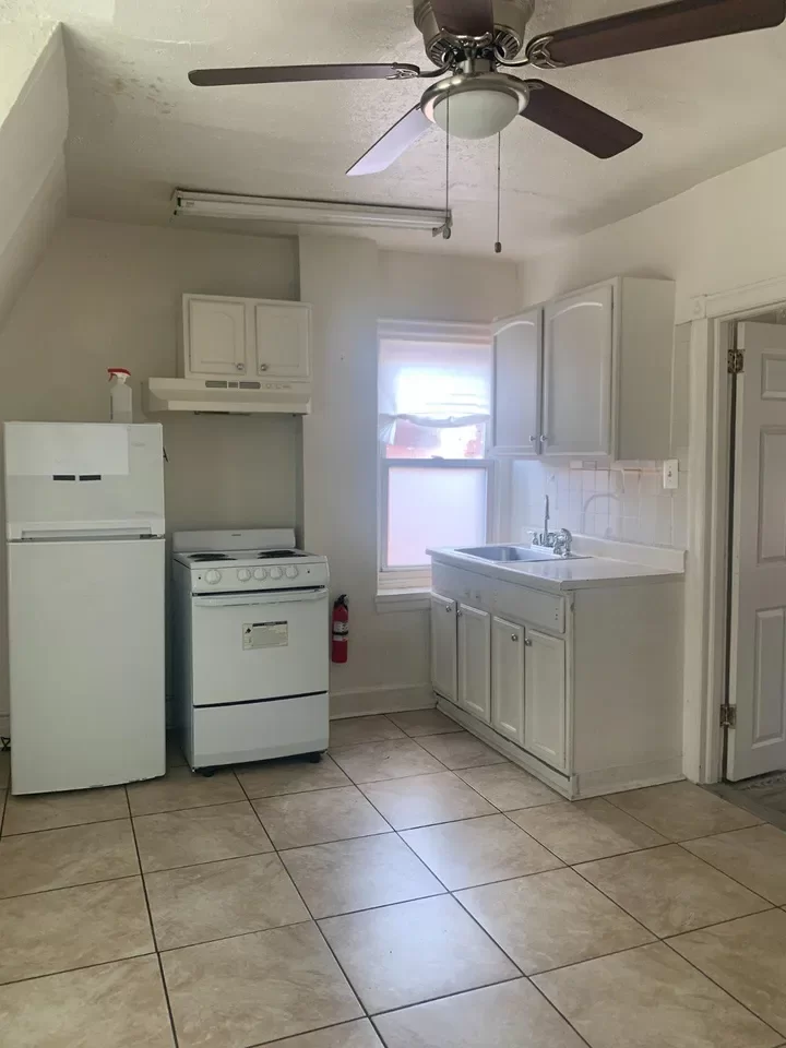 1BR Townhouse for Rent in Philadelphia, PA