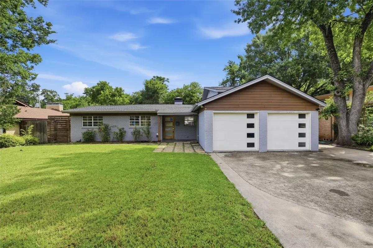 4BR House for Sale in Dallas, TX
