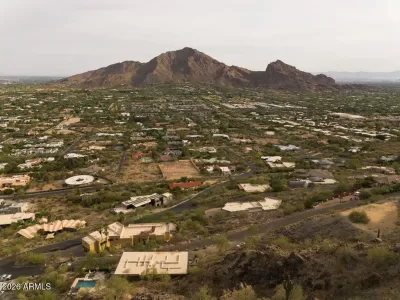 Land for Sale in Paradise Valley, AZ