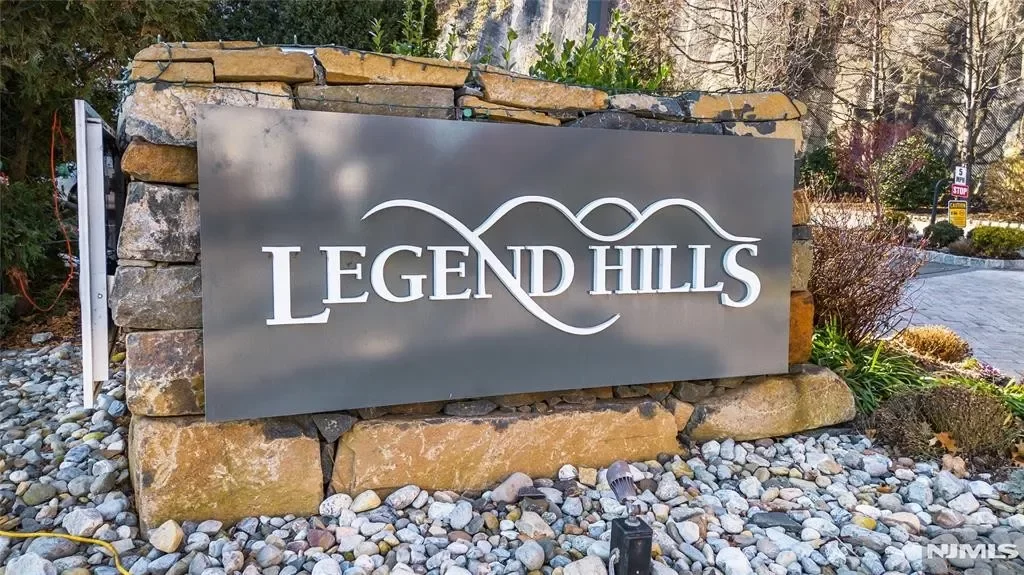 2BR Condo for Rent in Edgewater, NJ