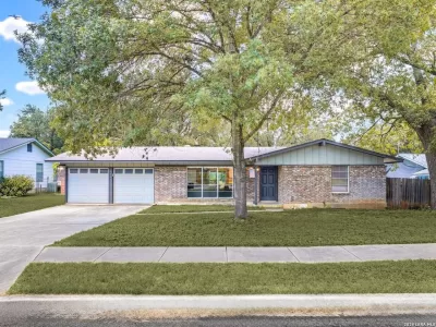 4BR House for Sale in San Antonio, TX