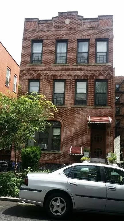1BR Multi-Family for Sale in Brooklyn, NY