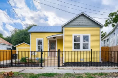 2BR House for Rent in San Antonio, TX