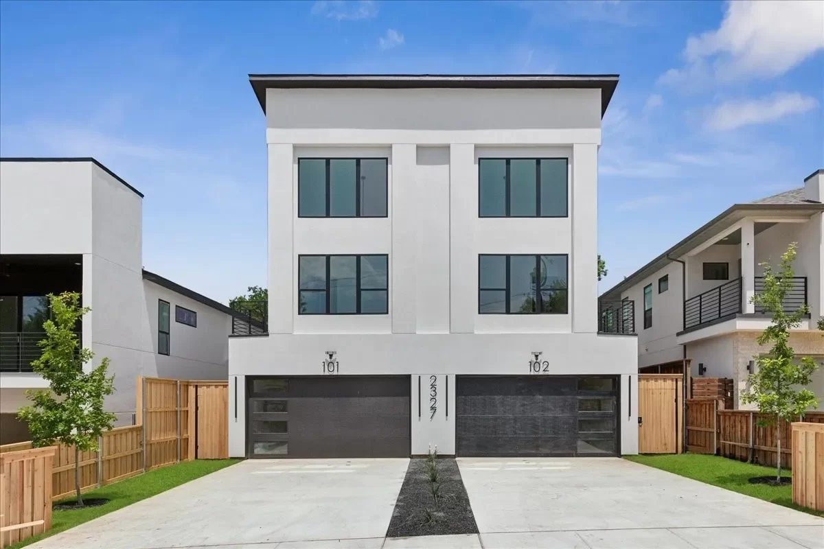 4BR House for Sale in Dallas, TX
