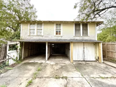 2BR House for Rent in San Antonio, TX