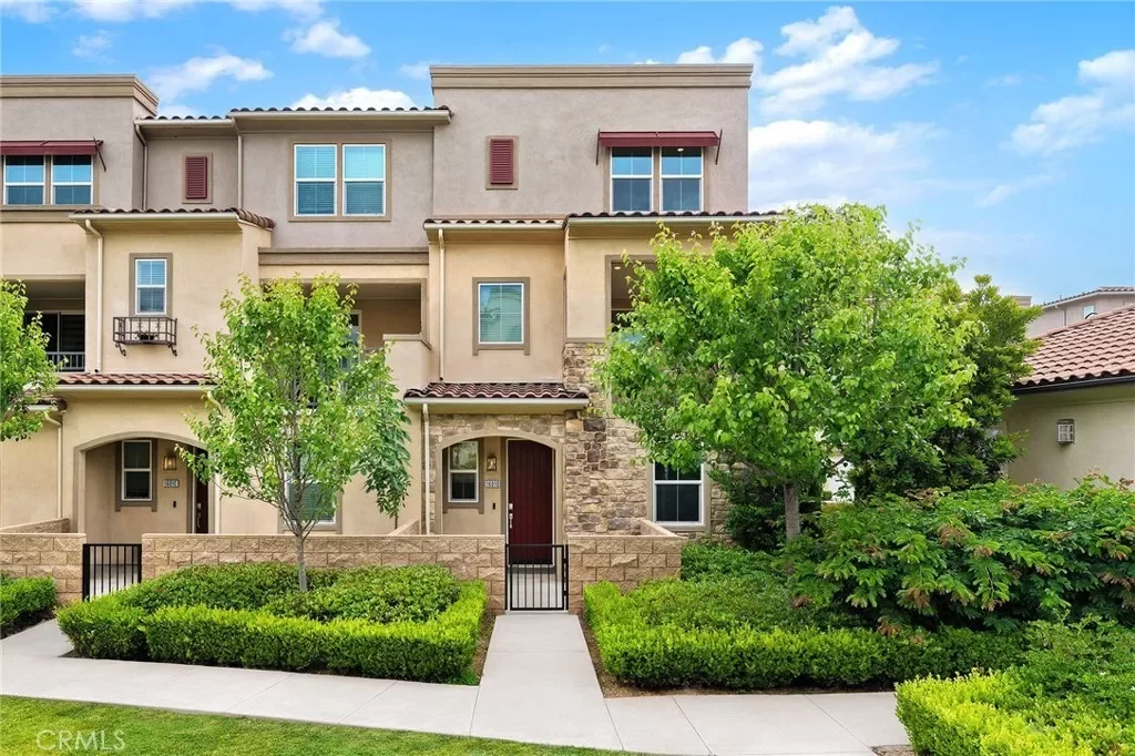 4BR Condo for Sale in Alhambra, CA