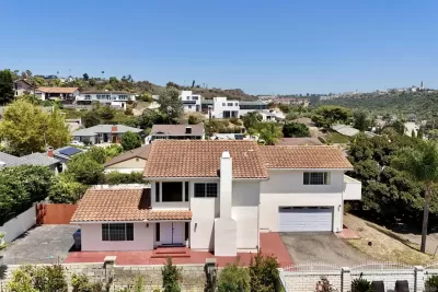 4BR House for Sale in San Diego, CA