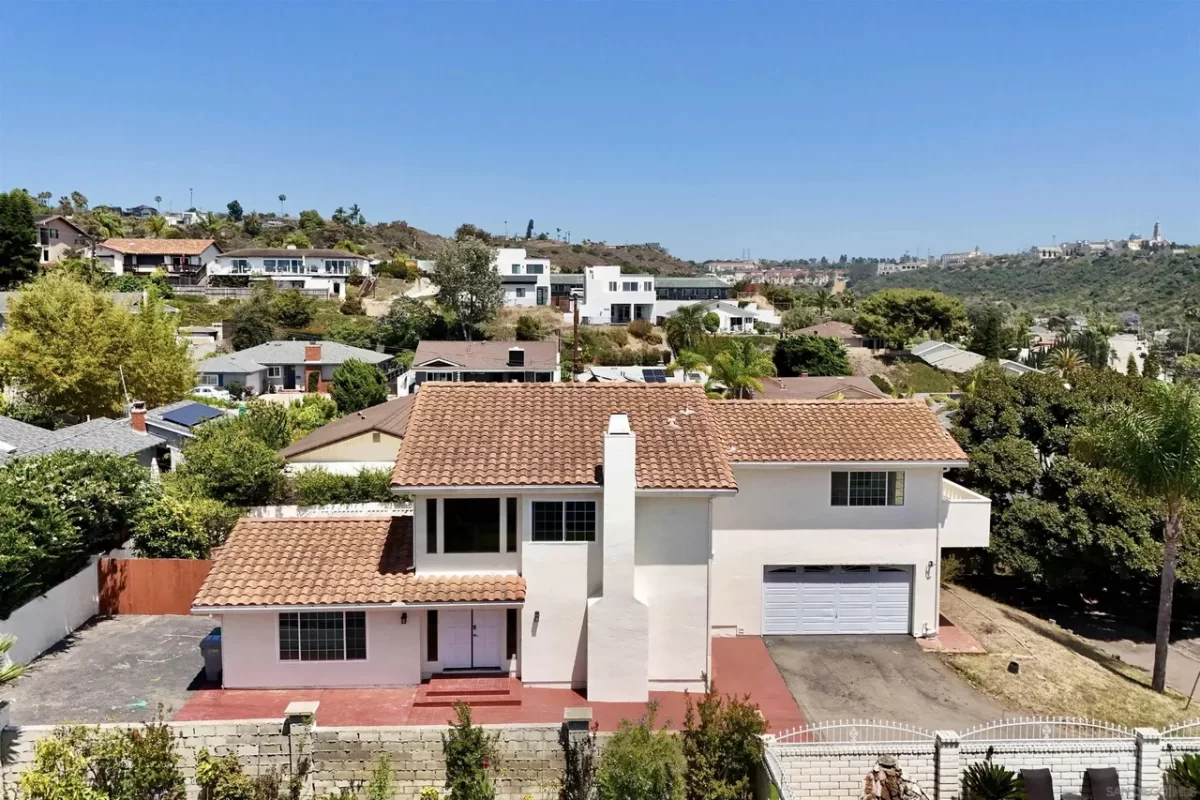 4BR House for Sale in San Diego, CA