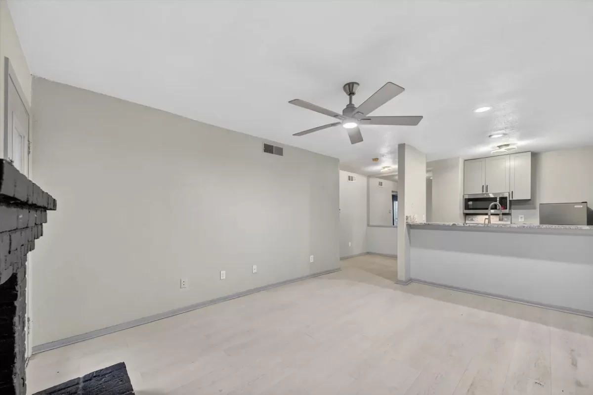 1BR Condo for Sale in Dallas, TX