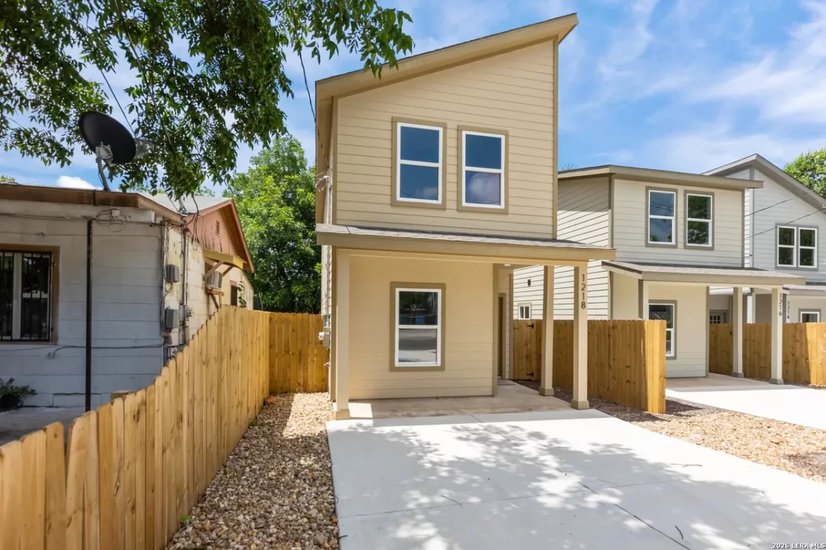3BR House for Sale in San Antonio, TX