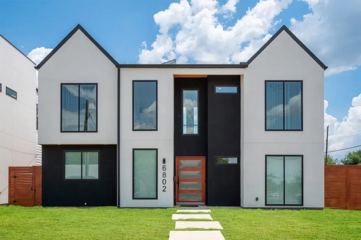4BR House for Sale in Dallas, TX