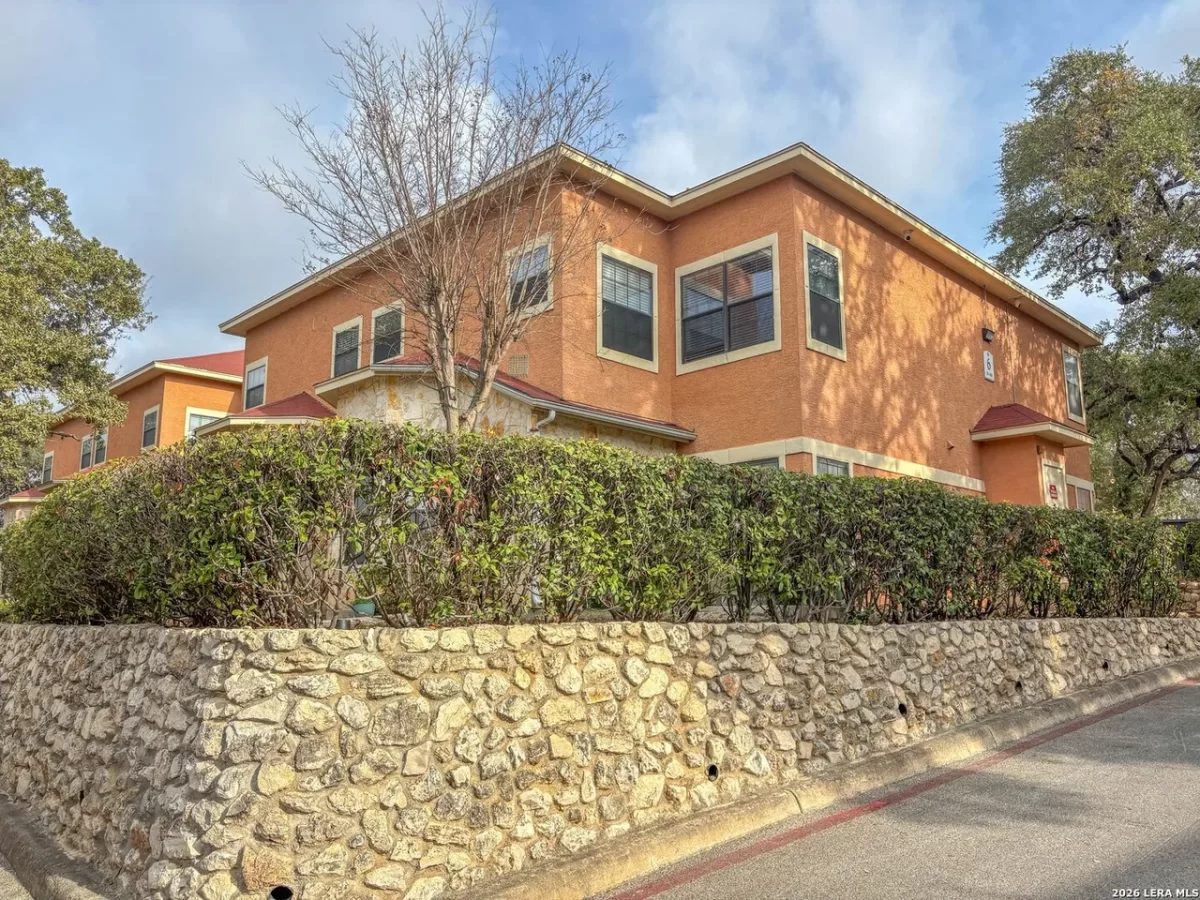 2BR House for Rent in San Antonio, TX