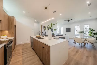 2BR Condo for Sale in Dallas, TX