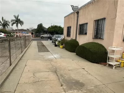 3BR Multi-Family for Sale in East Los Angeles, CA