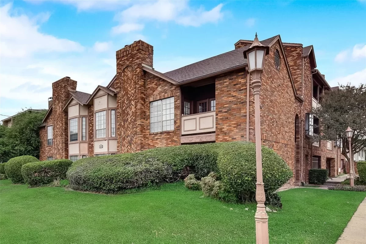 2BR Condo for Sale in University Park, TX