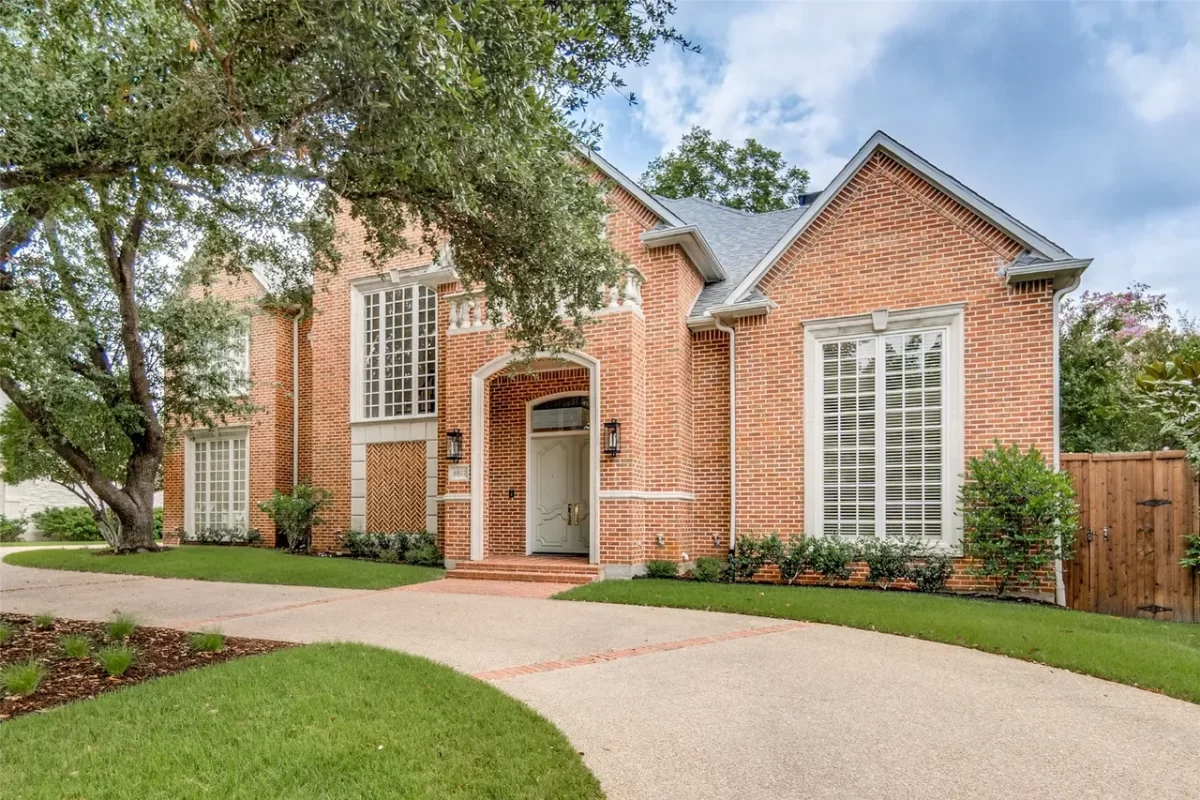 5BR House for Sale in Dallas, TX