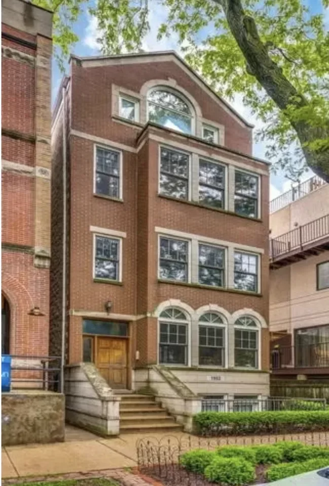 3BR House for Rent in Chicago, IL