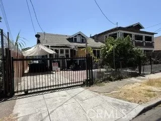 5BR House for Sale in Los Angeles, CA