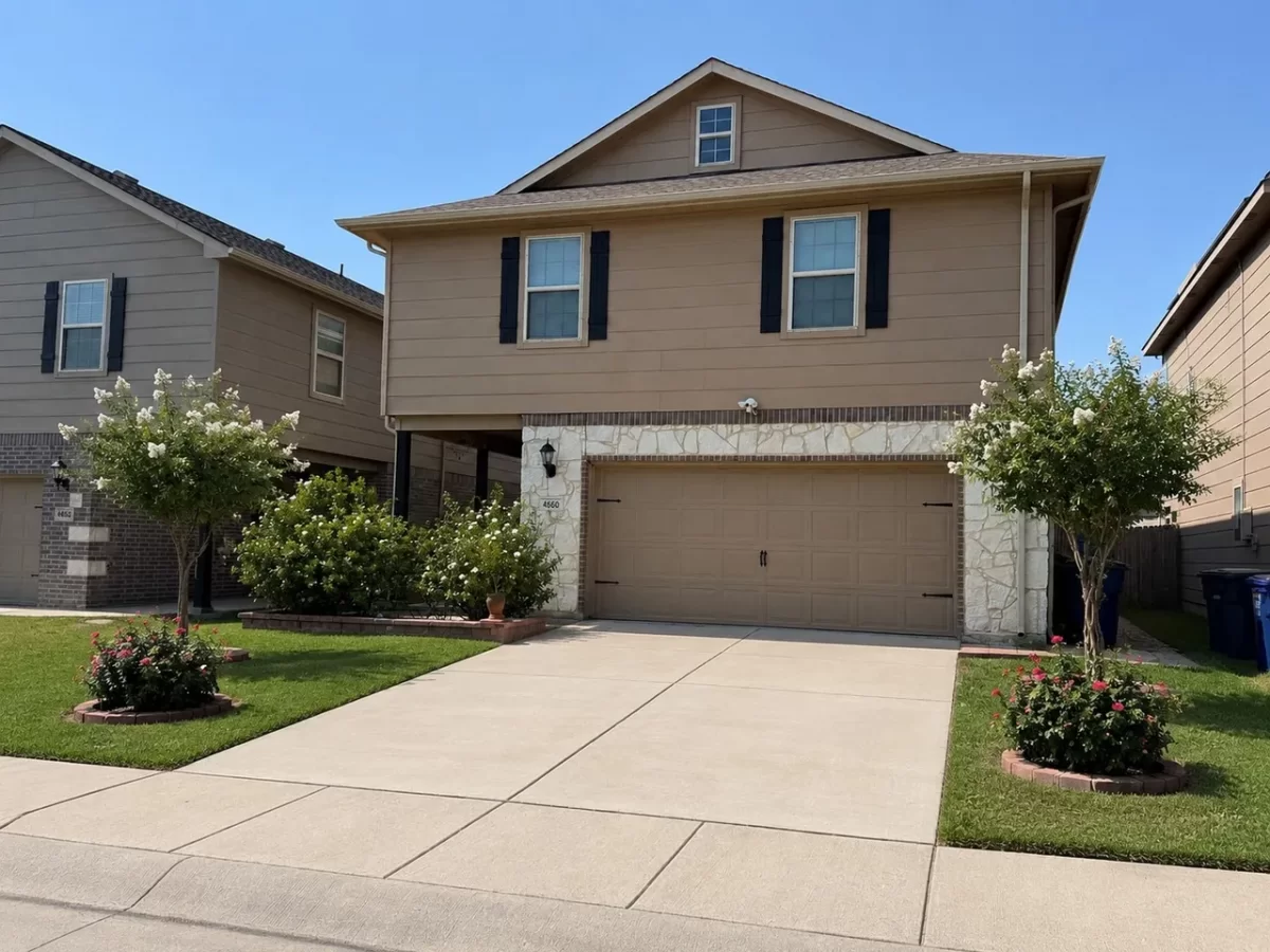 4BR House for Sale in Dallas, TX