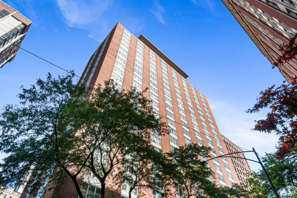 1BR Condo for Sale in Chicago, IL