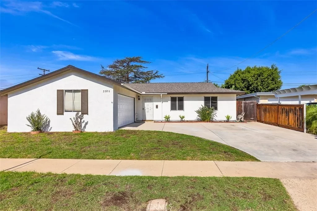 3BR House for Sale in San Diego, CA