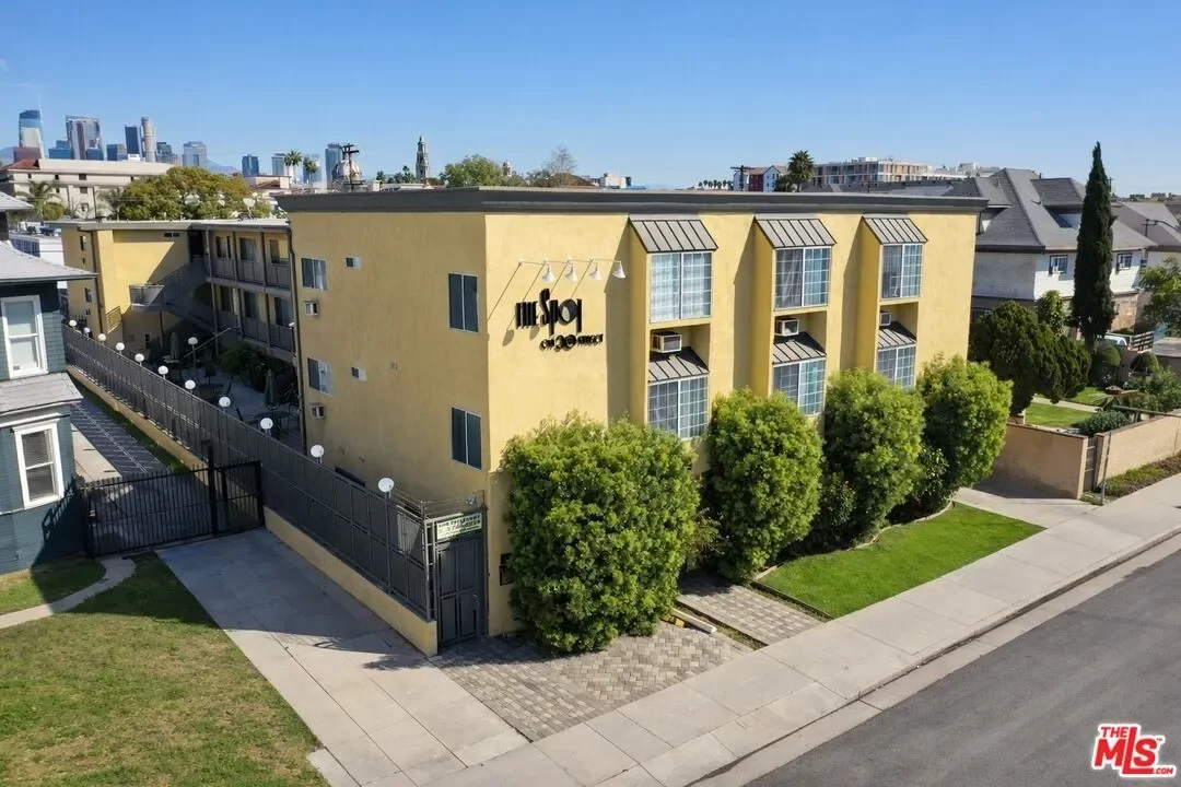 25BR Multi-Family for Sale in Los Angeles, CA
