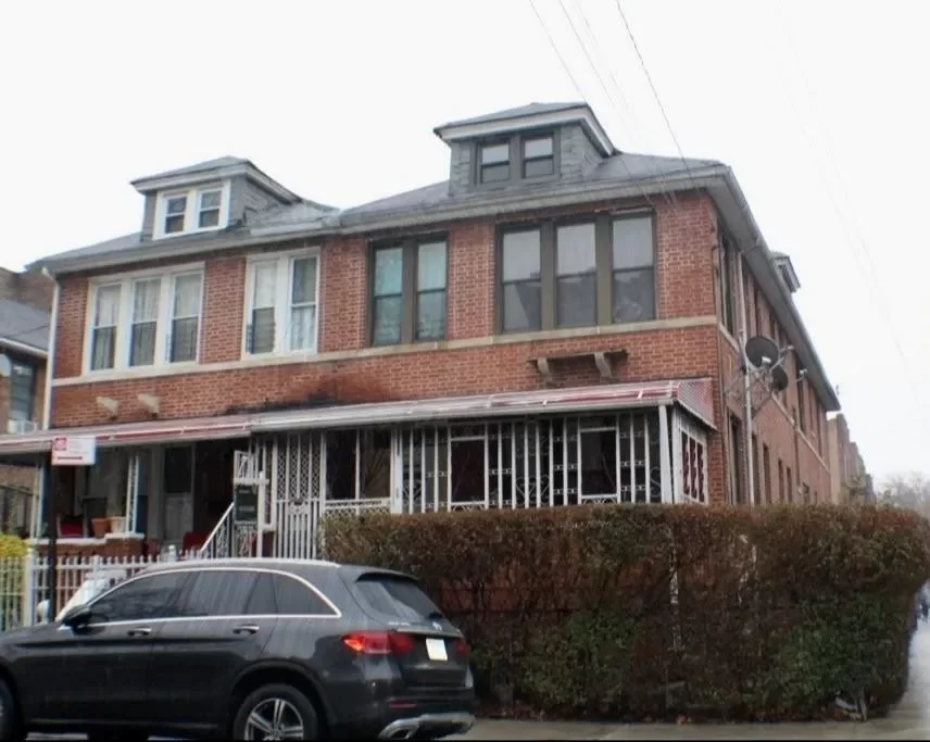 7BR Multi-Family for Sale in Brooklyn, NY