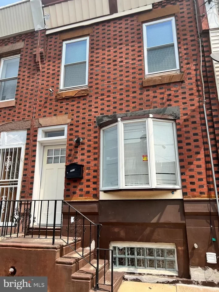 3BR Townhouse for Sale in Philadelphia, PA