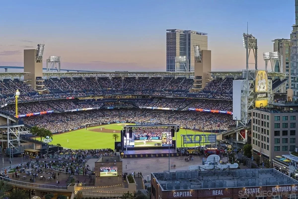 3BR Condo for Sale in San Diego, CA