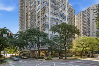 1BR Condo for Sale in Chicago, IL