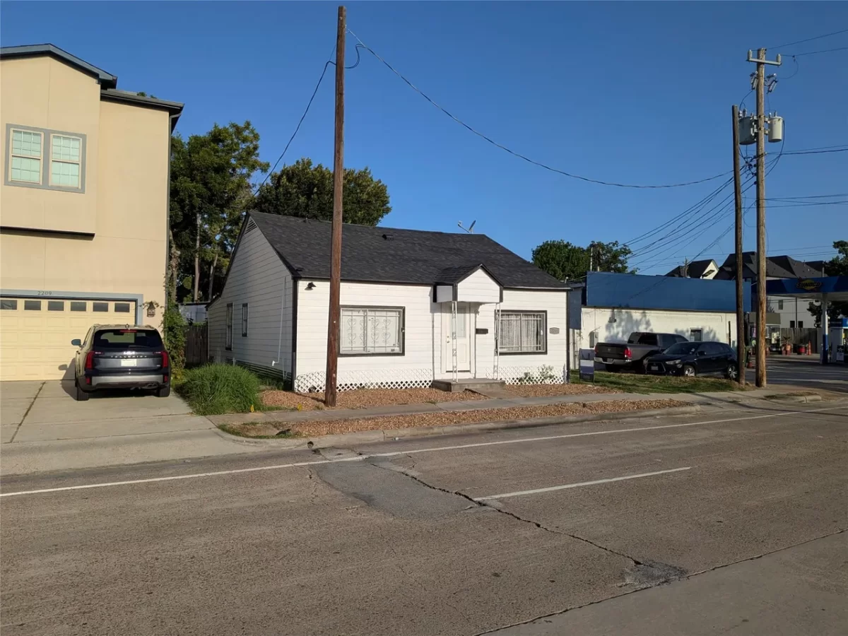 2BR House for Rent in Houston, TX