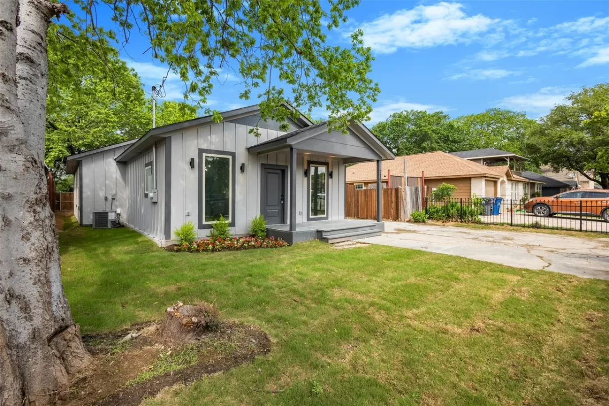 3BR House for Sale in Dallas, TX