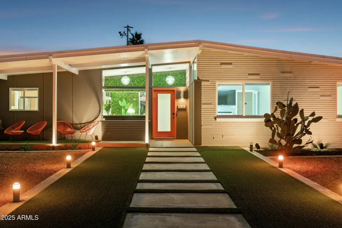 3BR House for Sale in Phoenix, AZ