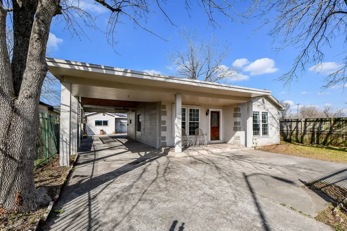 5BR House for Sale in Houston, TX