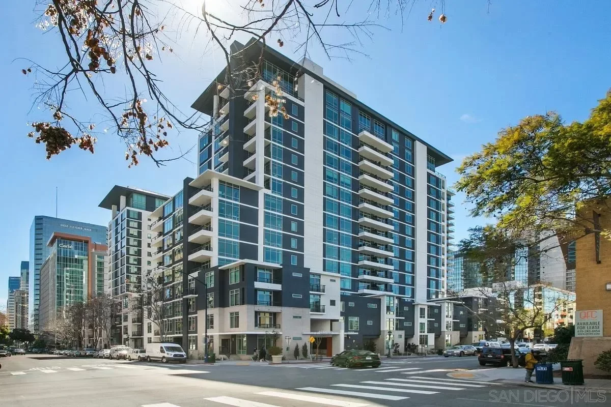 2BR Condo for Sale in San Diego, CA