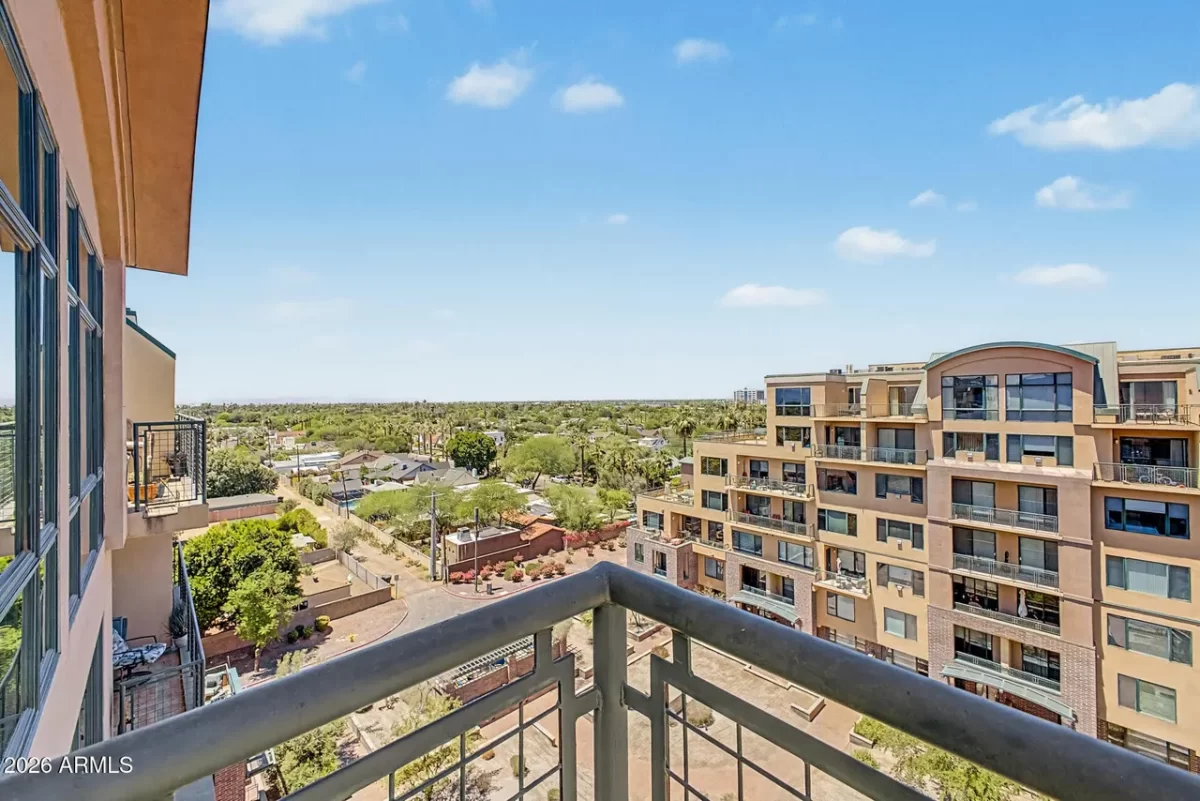 2BR Condo for Sale in Phoenix, AZ