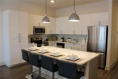 4BR Condo for Rent in Dallas, TX