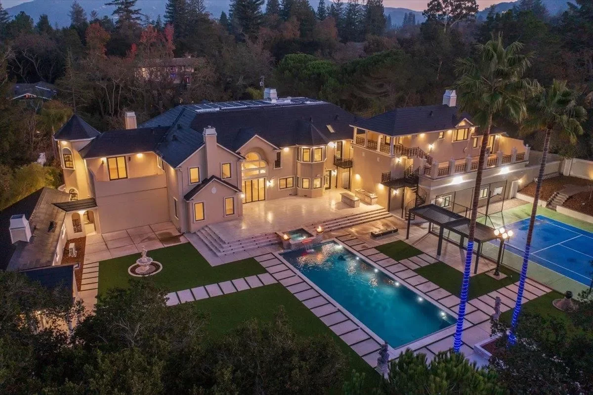 1BR House for Sale in Los Gatos, CA