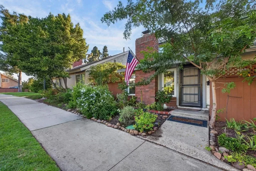 4BR House for Sale in San Diego, CA