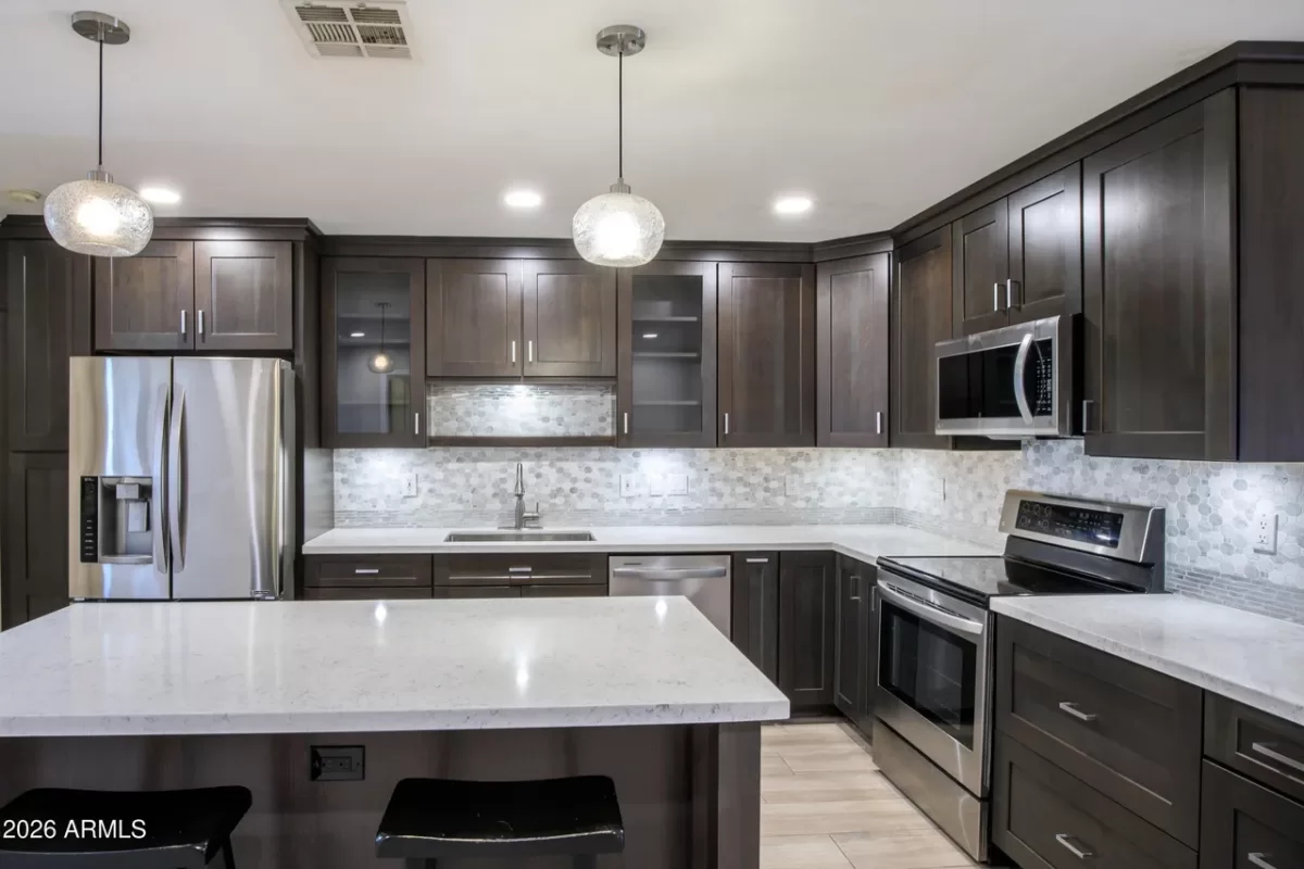 2BR Townhouse for Sale in Phoenix, AZ