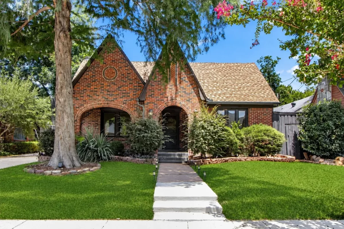 3BR House for Sale in Dallas, TX
