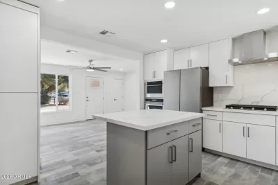 4BR House for Sale in Phoenix, AZ