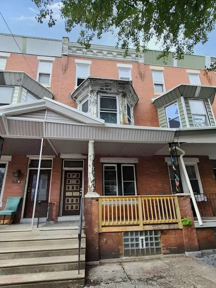 4BR Townhouse for Sale in Philadelphia, PA